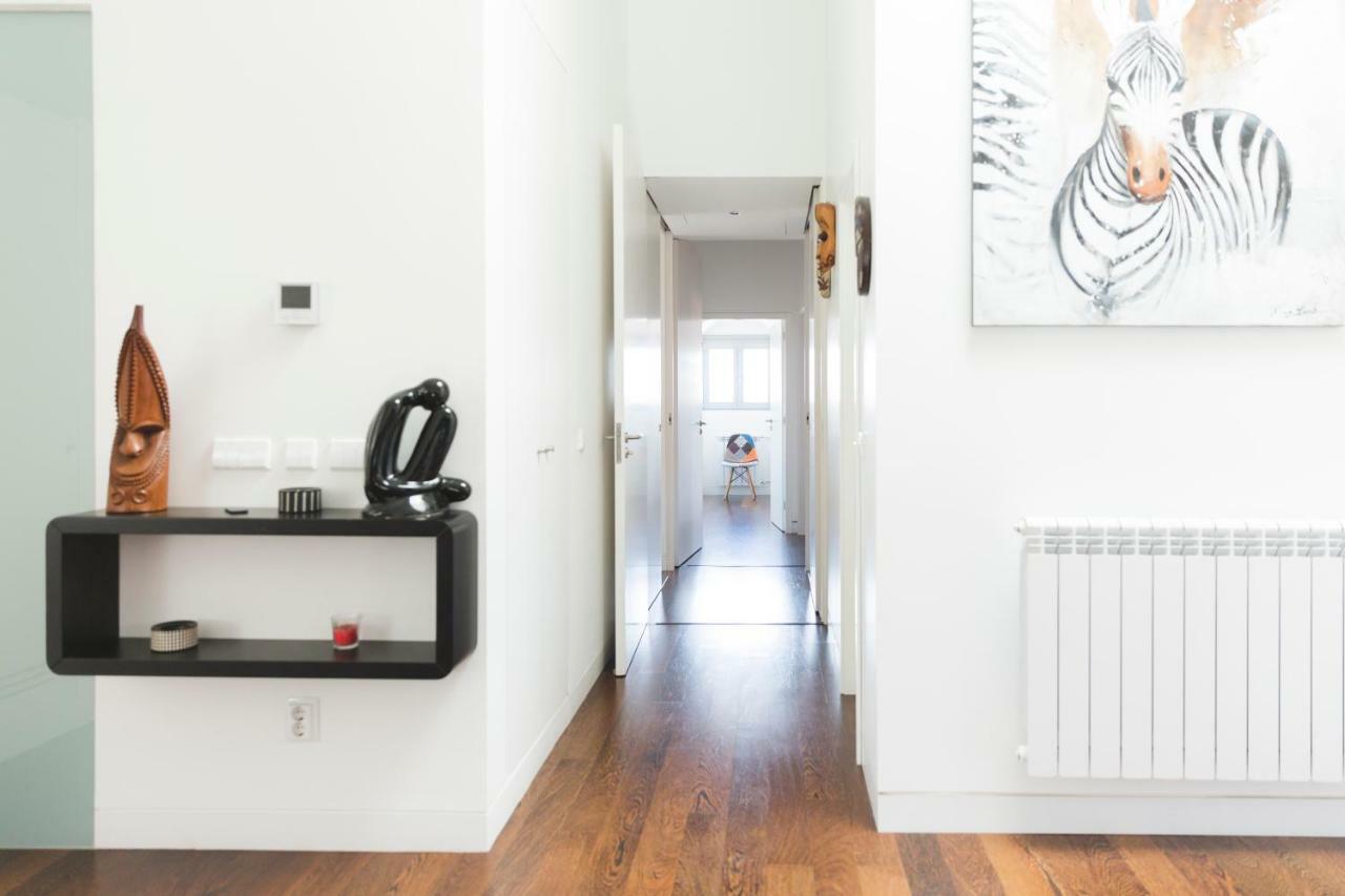 Aposentus - Downtown Porto Modern Penthouse Apartment ภายนอก รูปภาพ