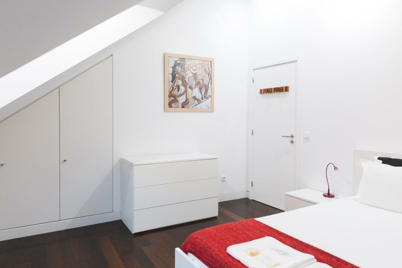 Aposentus - Downtown Porto Modern Penthouse Apartment ภายนอก รูปภาพ